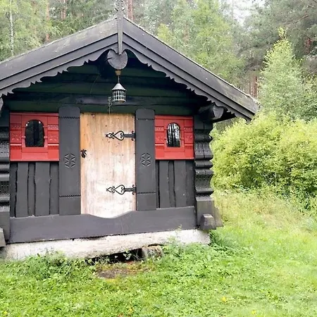 Sjarmerende, Pa Rolig Sted I Vradal Med Tre Minutters Gange Fra Bade & Fiskevannet, Nisser Сasa de vacaciones